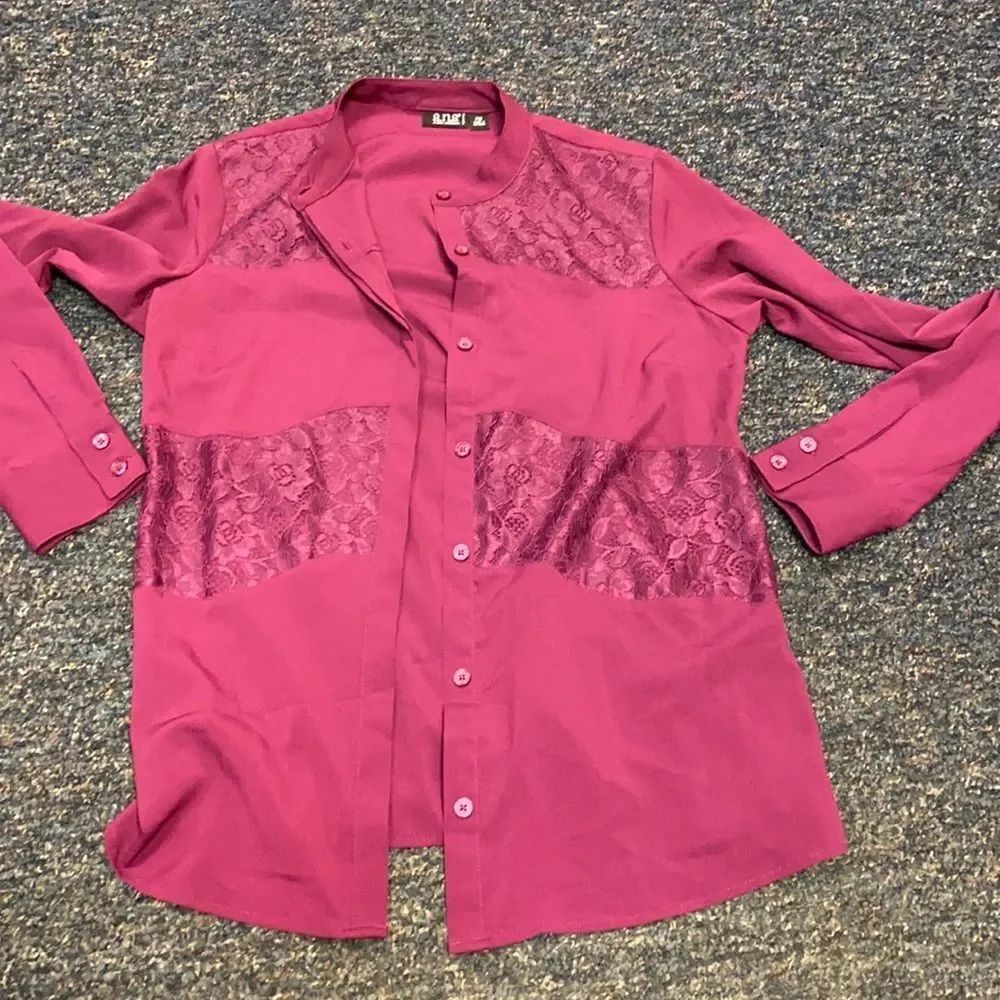 A.N.A purple lace button down sz. M petite
